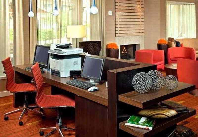 Courtyard By Marriott פייטוויל מראה חיצוני תמונה