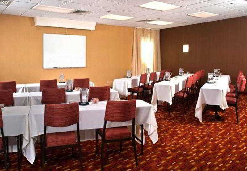 Courtyard By Marriott פייטוויל מראה חיצוני תמונה